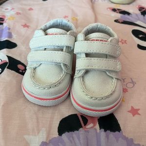 Cute baby sperrys! Barely worn